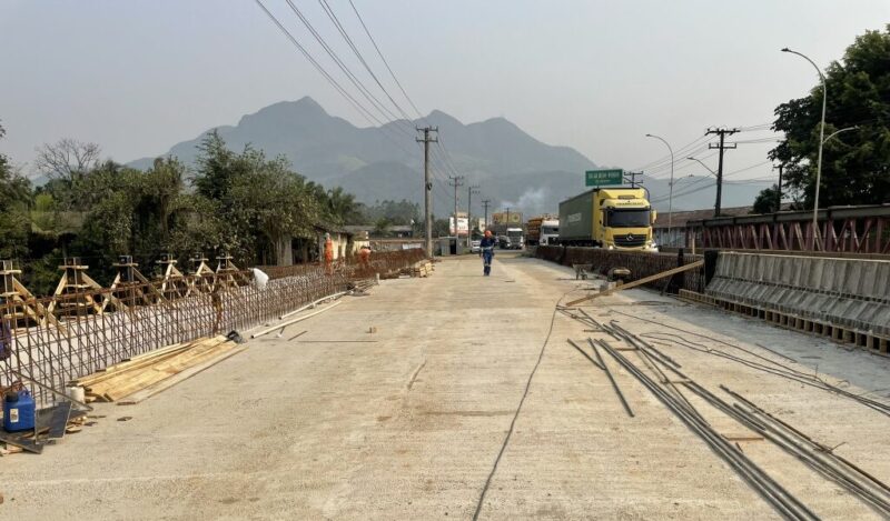 Duplicação da Ponte do Portal entre Jaraguá e Guaramirim entra na fase final