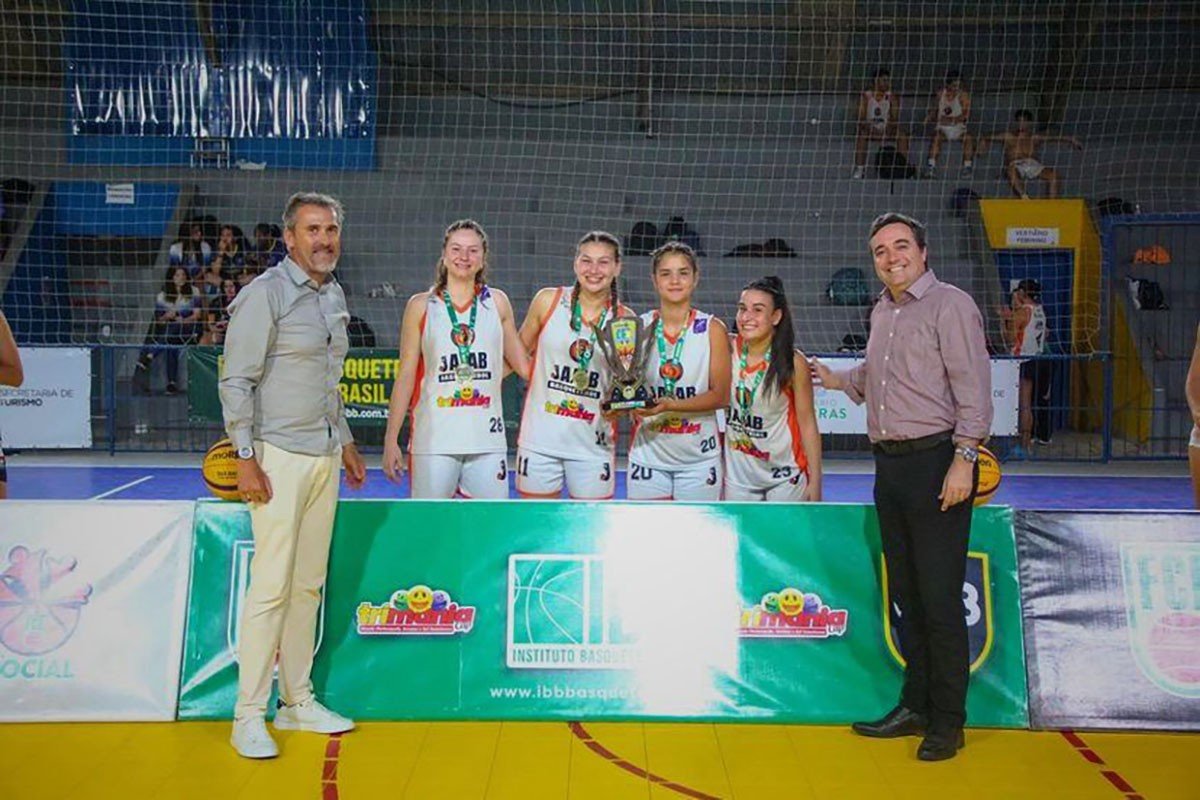 Basquete: Jaraguá do Sul conquista título do Sul-Brasileiro 3×3