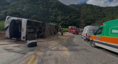 Dona Francisca: Ônibus que tombou na serra tinha 46 pessoas