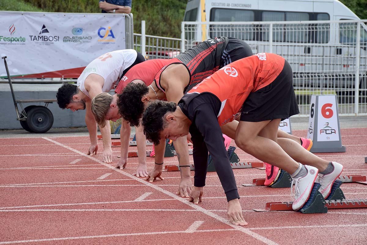 Pista de Atletismo sedia Estadual Adulto neste fim de semana em Jaraguá do Sul