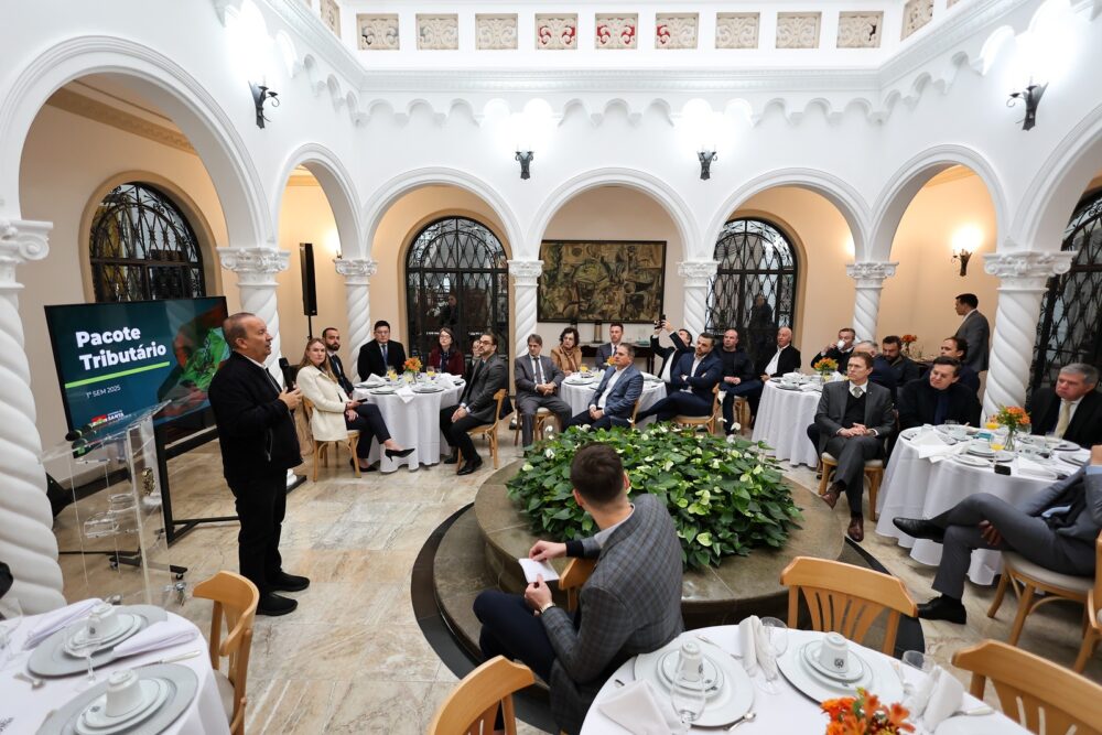 Governo de SC zera imposto sobre alimentos da cesta básica e amplia incentivos para a indústria