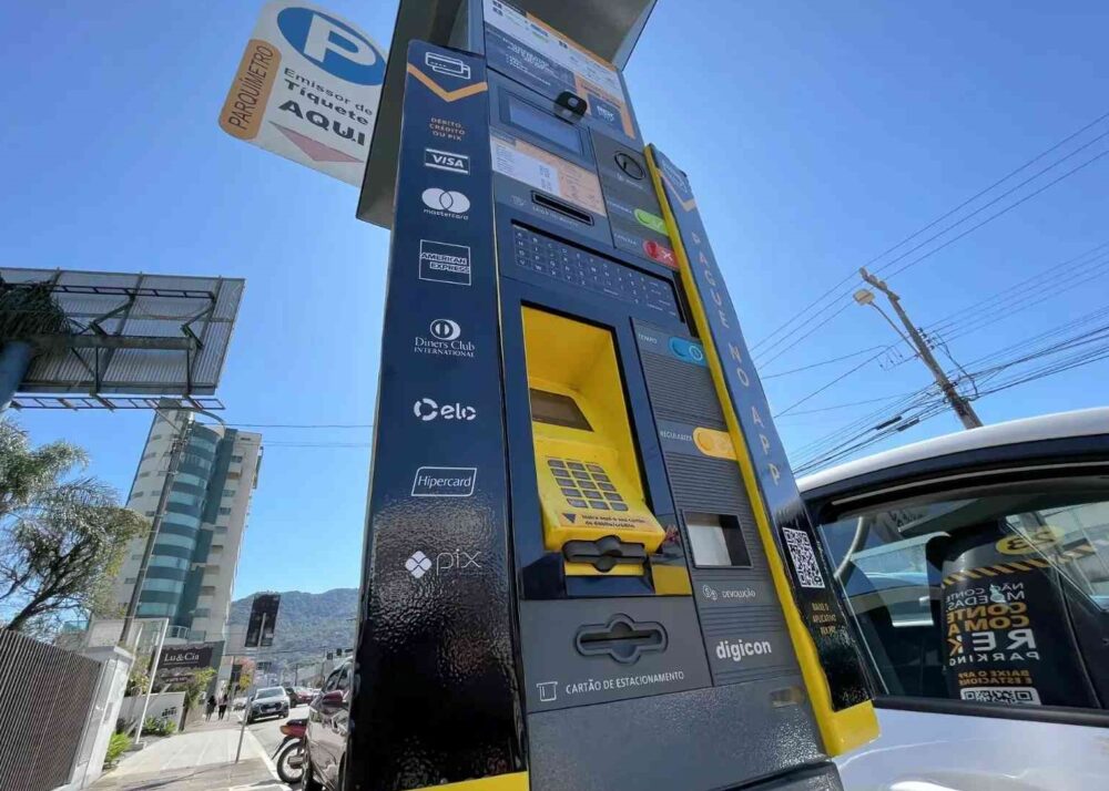 Câmara aprova atualização na lei do estacionamento rotativo em Jaraguá do Sul