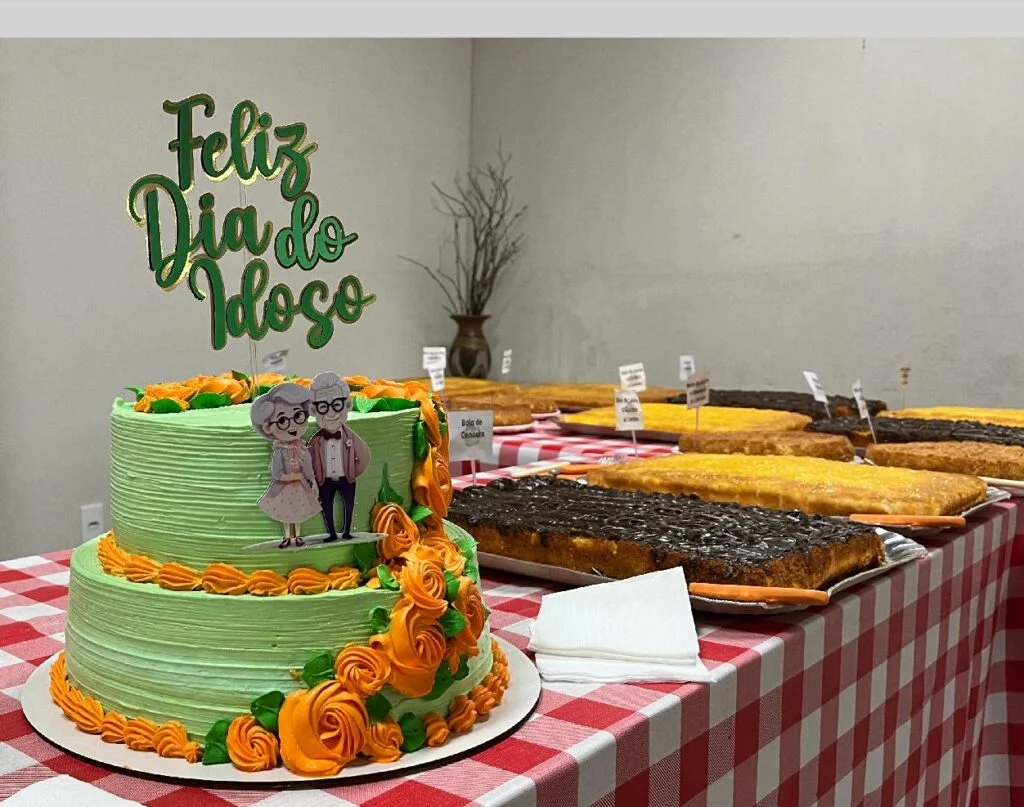 Evento no Dia dos Idosos reuniu mil pessoas no Parque de Eventos