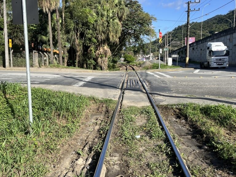 Interdição altera trânsito no acesso ao bairro Centenário neste sábado