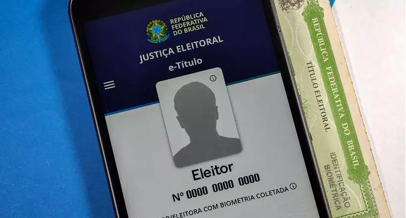 Eleitores que estiverem fora do domicílio eleitoral deverão justificar ausência nas Eleições 2026
