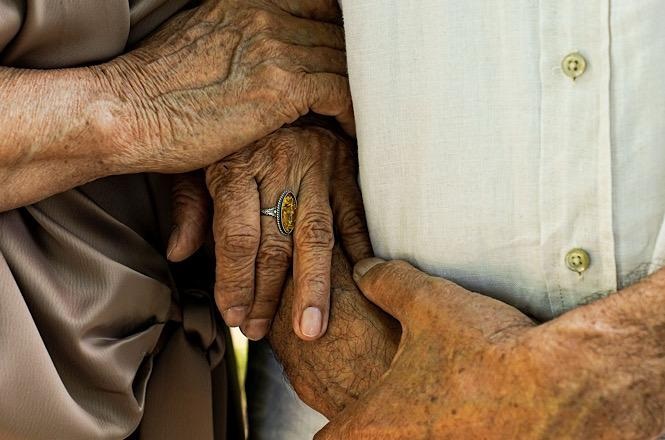 Homem é condenado em Jaraguá do Sul após usar cartões e contratar empréstimos em nome dos pais idosos