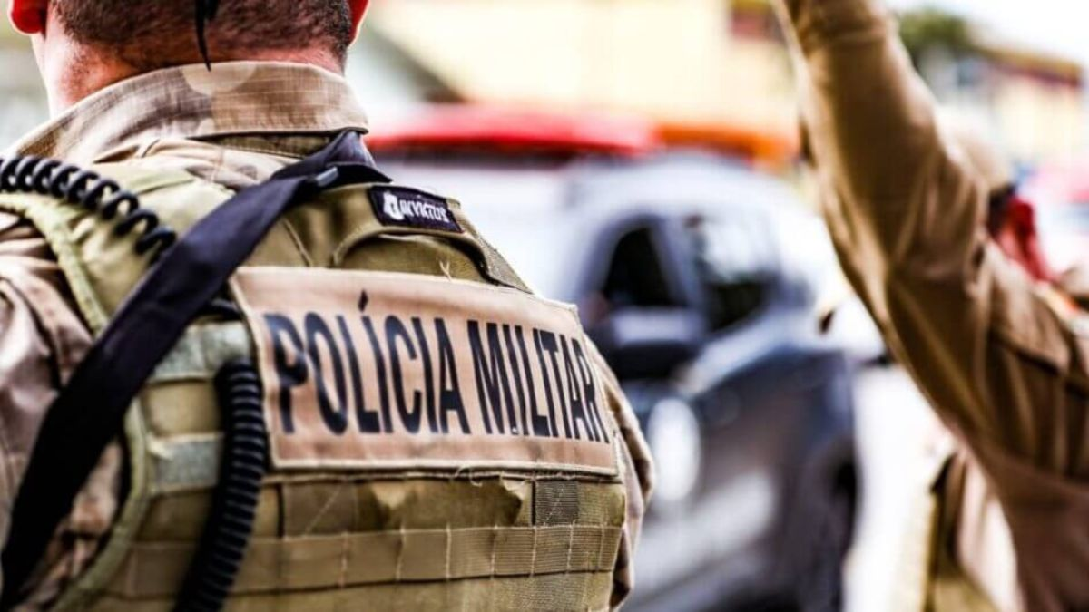 Homem é preso após disparo de 9mm contra apartamento durante confusão em Guaramirim