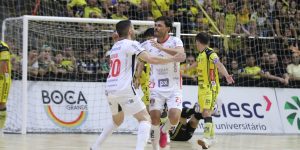 Jaraguá perde nos pênaltis e fica com o vice-campeonato estadual