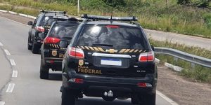 PF, Receita Federal e PM/PR apreendem 3,5 toneladas de drogas