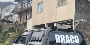Estagiária de direito é presa suspeita de integrar grupo criminoso e acessar informações sigilosas em SC