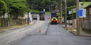 Rua Roberto Ziemann, em Jaraguá, totalmente interditada nesta quarta e quinta-feira