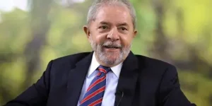 Indulto natalino de Lula exclui Bolsonaro e condenados pelo 8 de janeiro