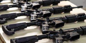 Governo do Estado adquire novos fuzis e Polícia Civil de SC é a primeira do país com equipamento de precisão de padrão internacional