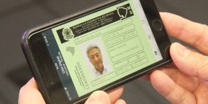 Motoristas sem infrações passam a ter CNH renovada automaticamente