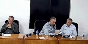 [Vídeo] Vereador de SC admite estar alcoolizado durante sessão: “Tomei umas cachaças”