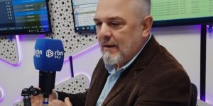 Secretário explica exigência de documento físico original nos postos de saúde