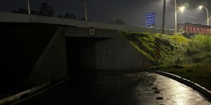 Túnel do Portal: Usuários reclamam falta de iluminação