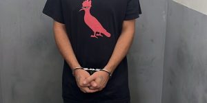 Preso por tráfico foge de viatura e mobiliza forças policiais em Jaraguá do Sul