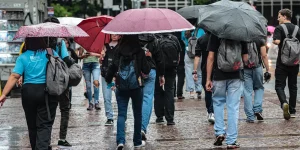 Meteorologia faz alerta de grande perigo de tempestade em três estados