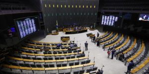 Câmara aprova projeto que amplia número de deputados federais