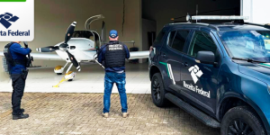Receita Federal apreende aeronave com R$ 3 milhões em celulares no aeroporto de Porto Belo