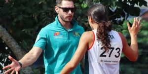 Treinador de Atletismo faz campanha para tratamento de câncer raro