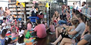 Biblioteca abre Semana da Literatura Infantil com Contação de História