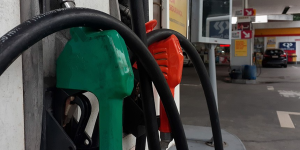 Governo Federal cria subsídio para diesel e adia cobrança de tarifas aéreas