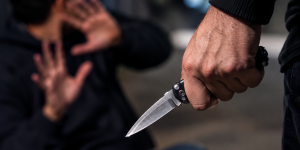 Homem é ameaçado com navalha após discussão em Jaraguá do Sul