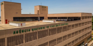 Anvisa determina recolhimento de produtos e proíbe venda e uso