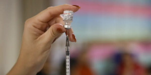 Vacinação contra HPV reduz pela metade circulação dos principais tipos do vírus no Brasil, aponta estudo