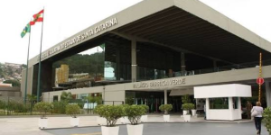 TCE/SC determina continuidade de medidas de controle sobre emendas parlamentares
