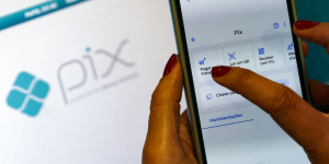 Banco Central amplia funcionalidades do Pix e anuncia novas regras para o sistema