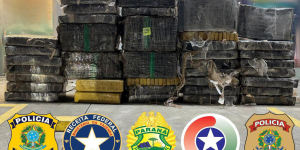 Forças de segurança apreendem quase 700 quilos de maconha após perseguição na divisa de Santa Catarina com o Paraná