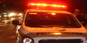 Polícia Militar cumpre mandado de prisão, registra furtos e conduz homem por perturbação na região de Jaraguá do Sul