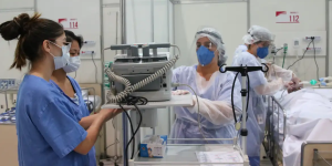 Quase metade dos médicos de UTI no Brasil apresenta alto nível de esgotamento emocional, aponta pesquisa