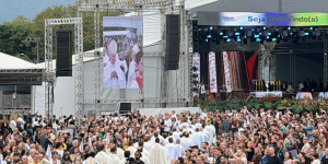 Missa Solene reúne milhares de fiéis e marca as comemorações dos 150 anos de Jaraguá do Sul