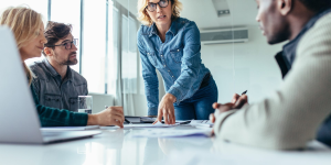 Mulheres já são maioria em cargos de liderança em grandes empresas do varejo brasileiro