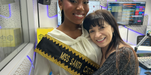 Miss Santa Catarina participa das comemorações dos 150 anos de Jaraguá do Sul após compartilhar história de superação na Rádio RBN