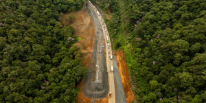 Atraso nas obras da Serra Dona Francisca prejudicam o trânsito na BR-280 e terão custo de R$ 10,8 milhões a mais no orçamento