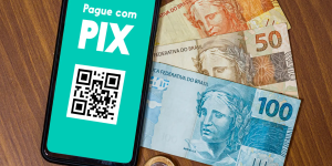 Pix movimenta R$ 735 bilhões em Santa Catarina no primeiro semestre