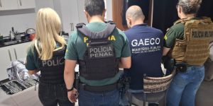 MPSC denuncia 14 suspeitos de integrar grupo neonazista