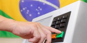 FIESC demonstra preocupação com cenário fiscal e cobra medidas para fortalecer a indústria brasileira