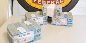 PF apreende R$ 500 mil com candidato em SC e investiga possível crime eleitoral