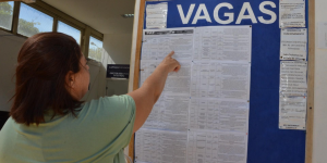 Sine de Jaraguá do Sul inicia semana com mais de 1,4 mil vagas de emprego disponíveis