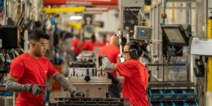 Indústria impulsiona geração de empregos em Santa Catarina e fortalece economia de Jaraguá do Sul