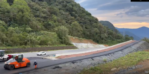 Serra Dona Francisca: áreas de escape do km 15 e 17 entram na reta final, diz engenheiro à RBN