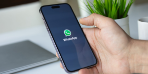 Consumidor aceita empresas no WhatsApp, mas prefere atendimento a propaganda