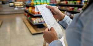 Cesta básica fica mais cara e hortifrúti pesa no bolso do consumidor em Jaraguá do Sul