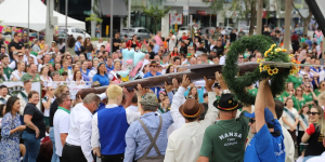 Schützenbaum abre oficialmente o clima da 36ª Schützenfest em Jaraguá do Sul